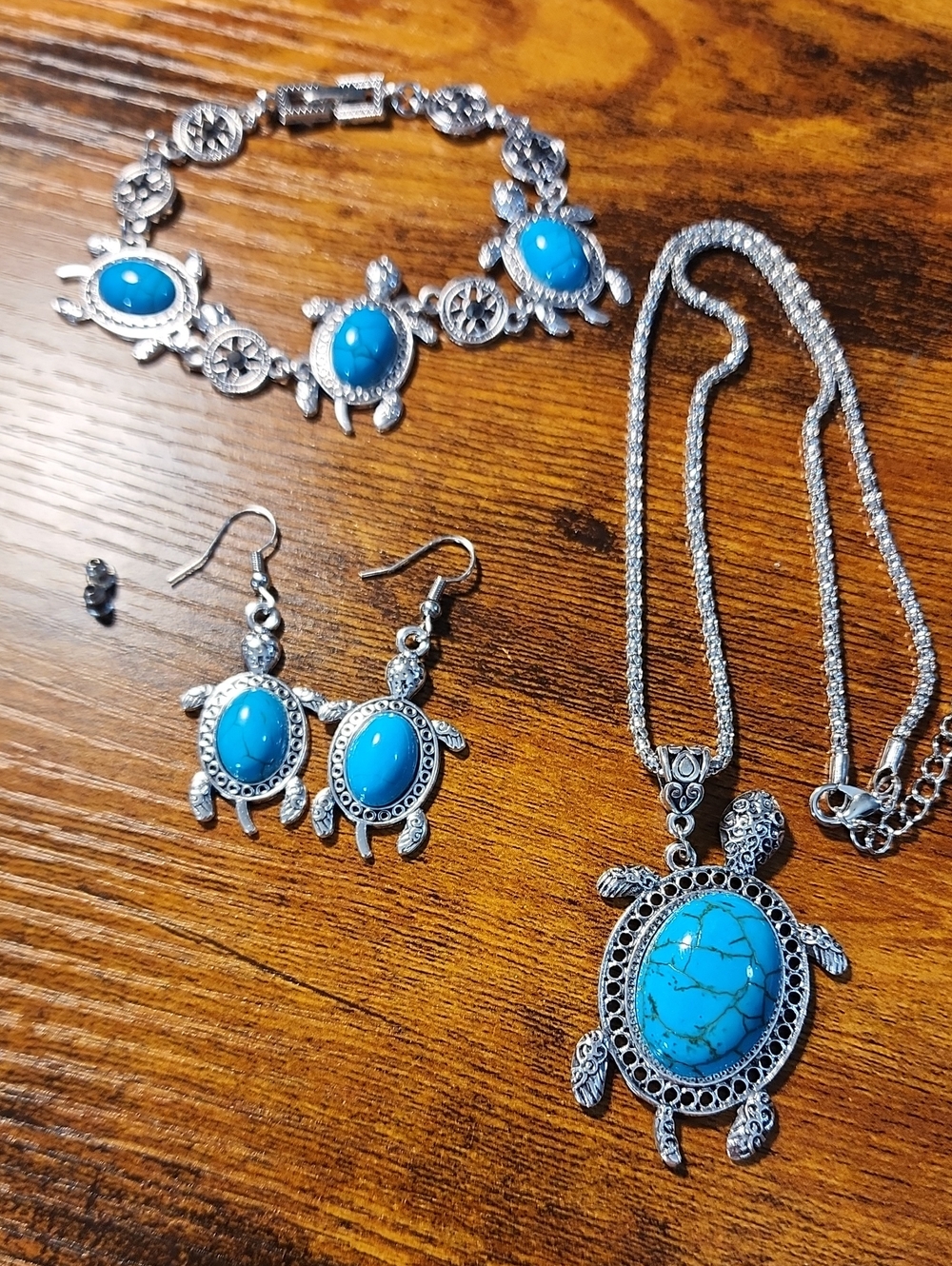 3pc Turquoise Turtle Charm/Pendant Necklace, Bracelet, Earring Set- On silver